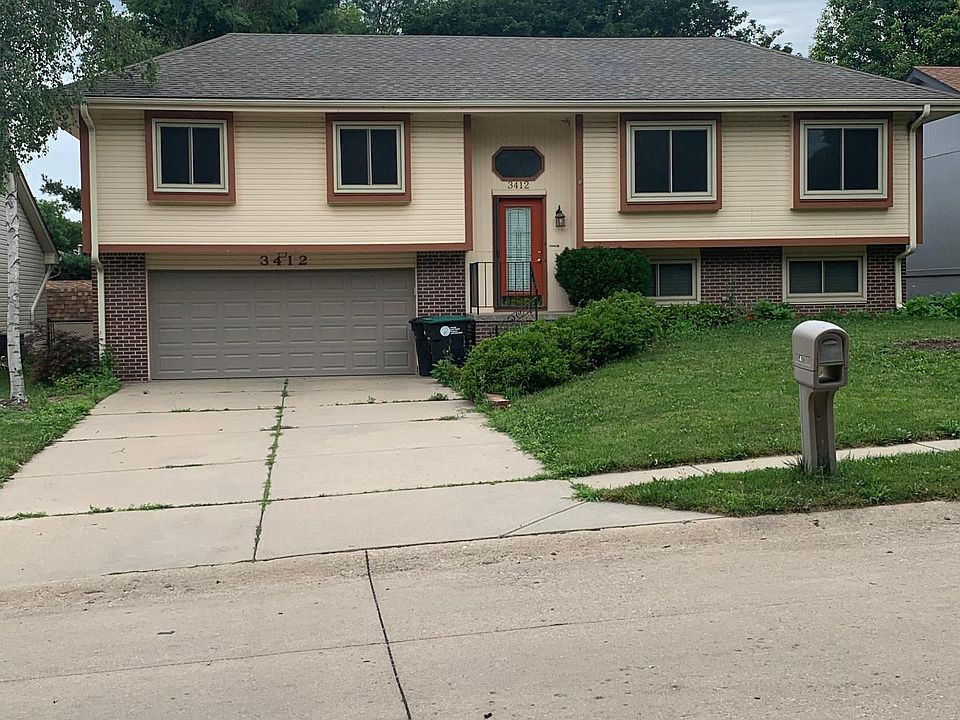 1st image of 3412 S 136th St