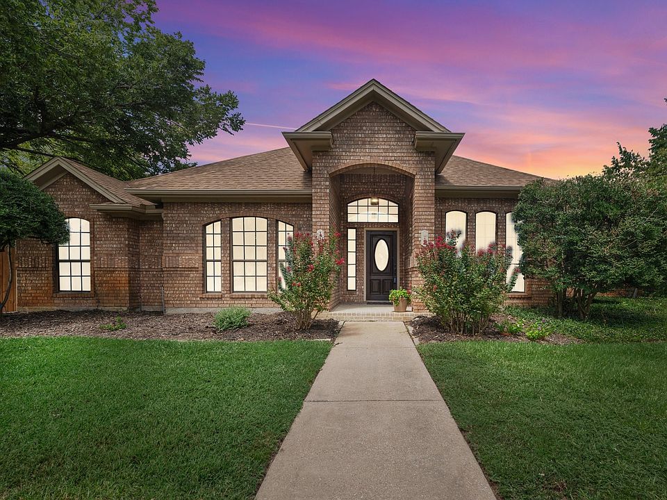 1st image of 1513 Melody Ln