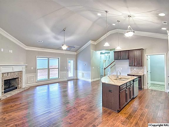 3rd image of 8309 Stillwater Cir