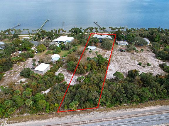 4th image of 8803 S Indian River Dr