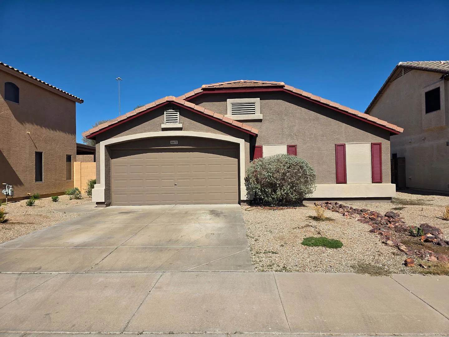 16672 W Culver St — Photo 3
