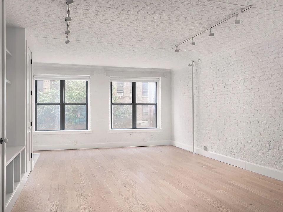 1st image of 625 Greenwich St Floor 2