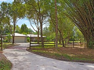 6483 Kickapoo Rd, Sarasota, FL 34241