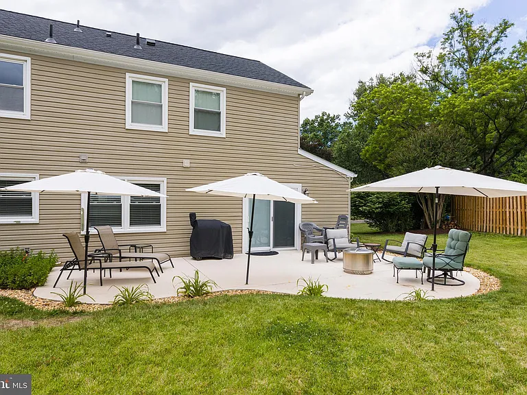 15005 Narrows Ln — Photo 34