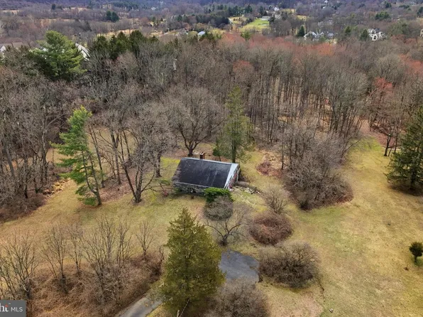 5345 W Chester Pike, Newtown Square, PA 19073