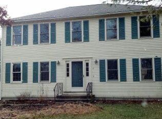 11 Jennifer Cir, Plymouth, MA 02360