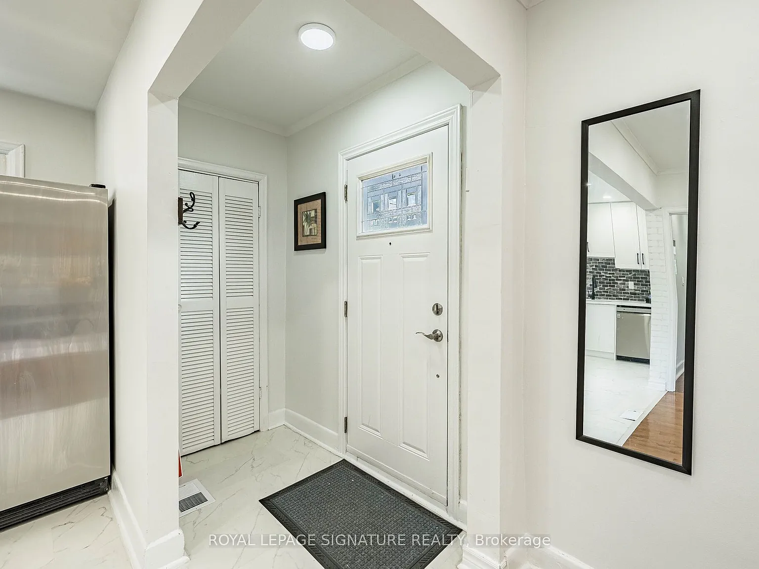 4 bed, $3,800 — Photo 4