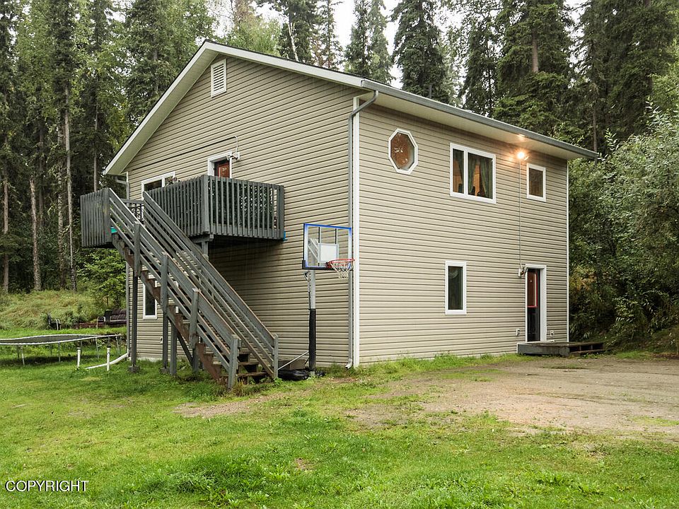 1st image of 2725 Arboles Ln
