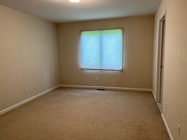 3905 E Newland Dr — Photo 17