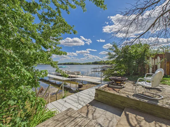 21327 Old Lake George Blvd NW, Oak Grove, MN 55303