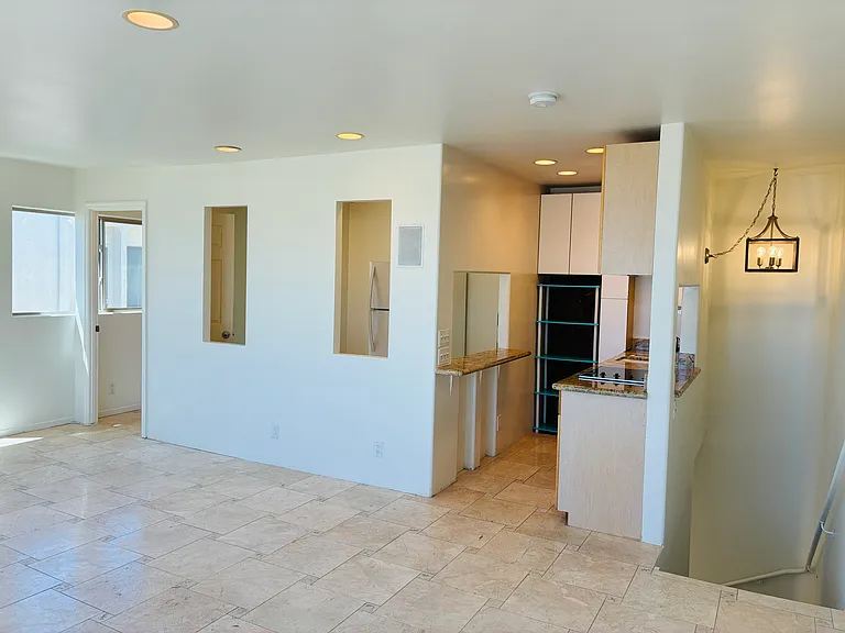 711 Pacific Coast Hwy #431 — Photo 5