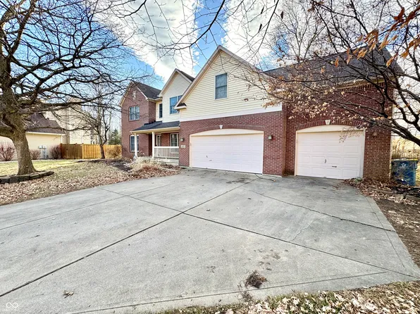 1470 Northern Valley Trl, Avon, IN 46123