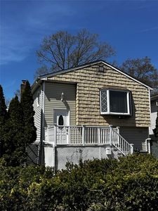 275 Beachview Street, Copiague, NY, 11726