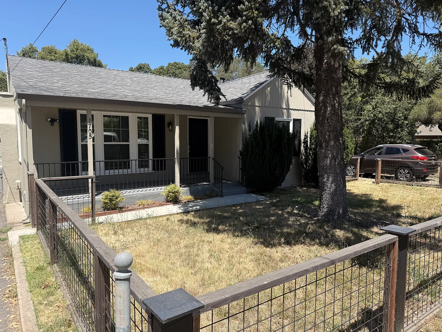 2 bed, 1200 sqft, $3,450 — Photo 2