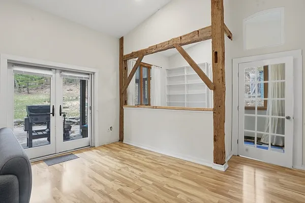 180 Yerry Hill Rd — Photo 2