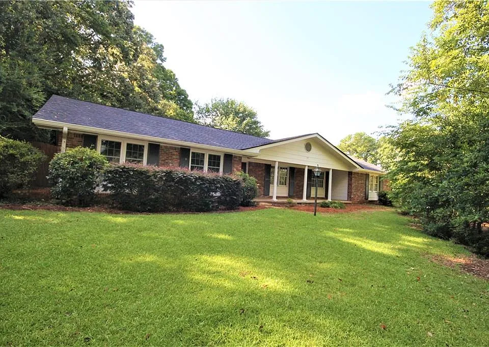 2953 Evans Woods Dr