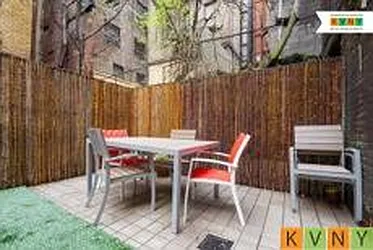 Rented by KVNY Soho