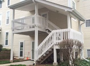12052 Cardamom Dr, Woodbridge, VA 22192