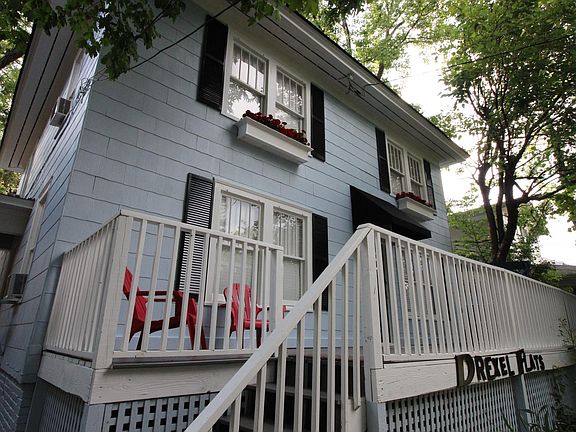 Front of building - Up close