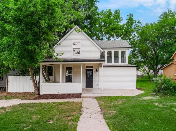 418 South St, Bucyrus, KS 66013