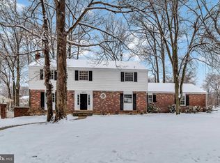 2410 Greendale Rd, Wilmington, DE 19810