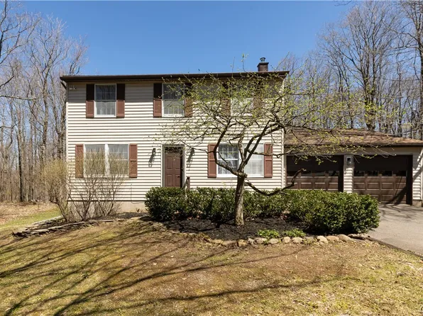 760 Curtain Rd, Tully, NY 13159