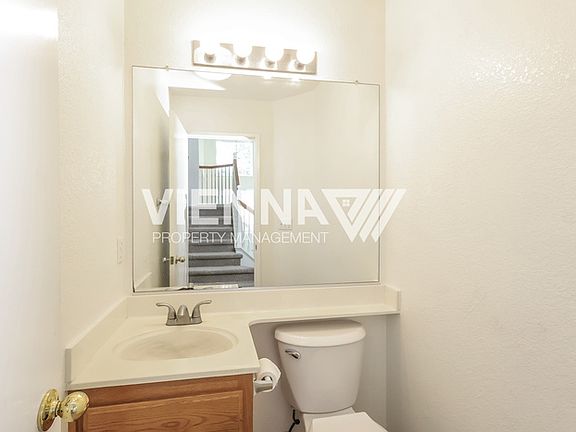 5th image of 8263 Windwood Way