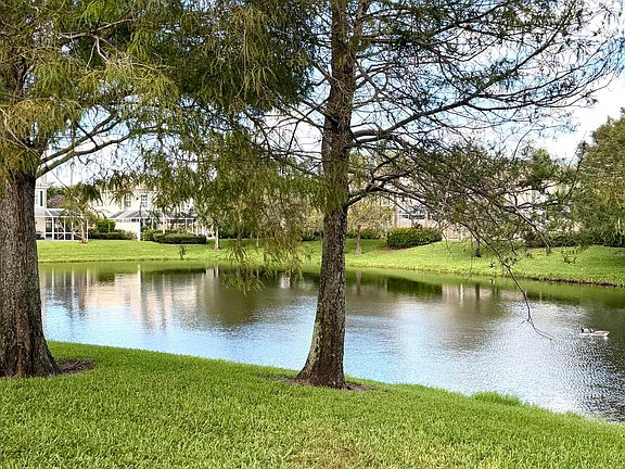 4th image of 488 Capistrano Dr #488