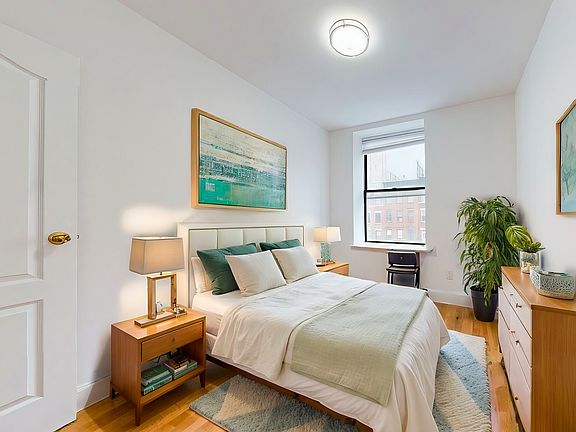 3rd image of 117 W 116th St #C2