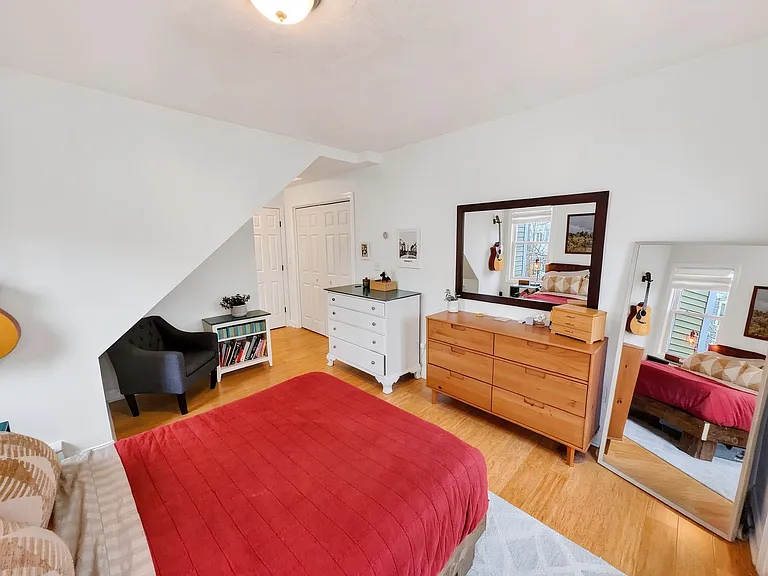 11 Vestry St #B — Photo 14