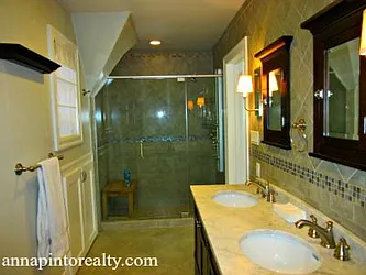 Sold by Anna Pinto Realty