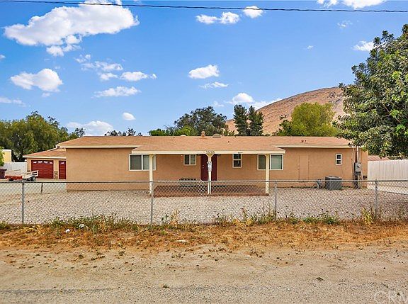 2nd image of 33055 Catlin Ave