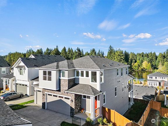 2nd image of 6623 Skipper Lane SE