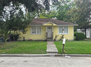 809 N Avenue D, Humble, TX 77338