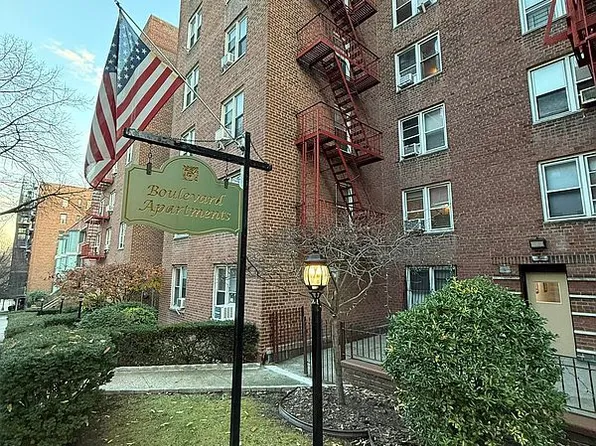103-26 68th Ave #4G, Forest Hills, NY 11375