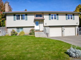 1733 Parkwood St, Idaho Falls, ID 83401