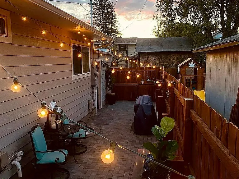 220 W Beckwith St E — Photo 11