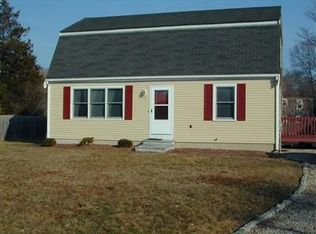 32 Winslow Dr, Mashpee, MA 02649