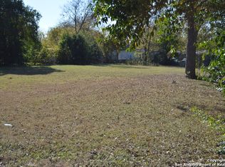 4008 Violet St, Seguin, TX 78155