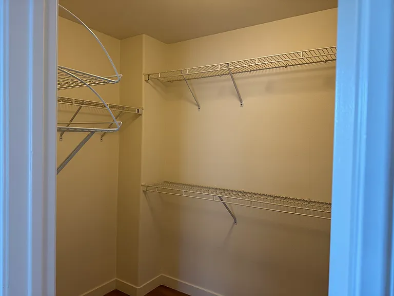 142 Cherrybrook Ln — Photo 17