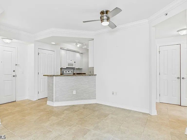 2825 Palm Beach Blvd #519 — Photo 10