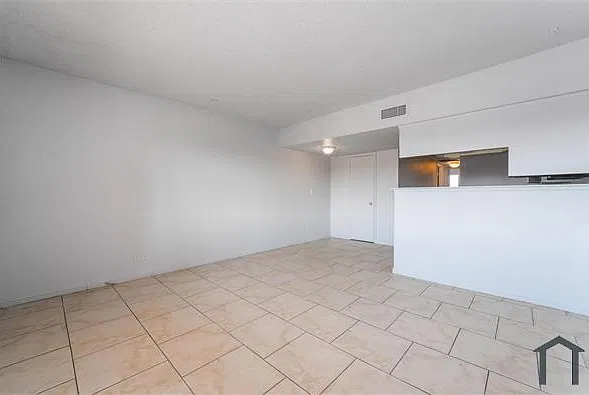 2 bed, $1,295 — Photo 3