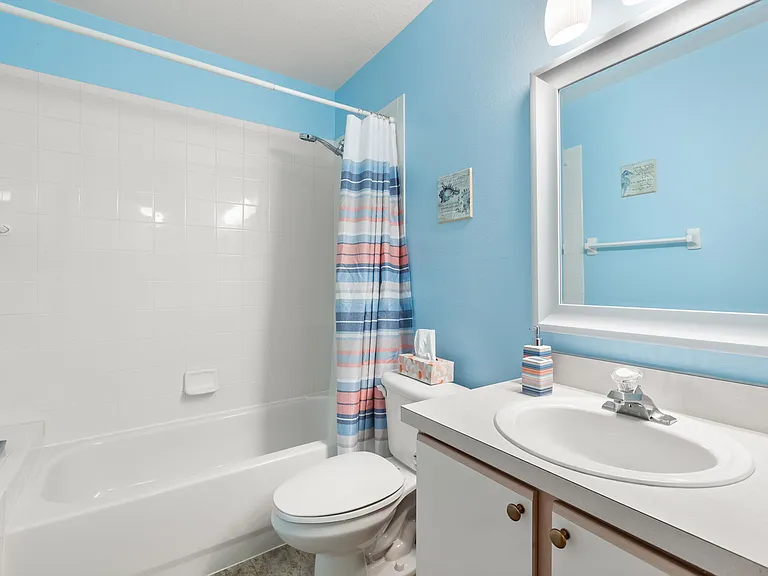 8707 Knightsbridge Ct #B — Photo 15