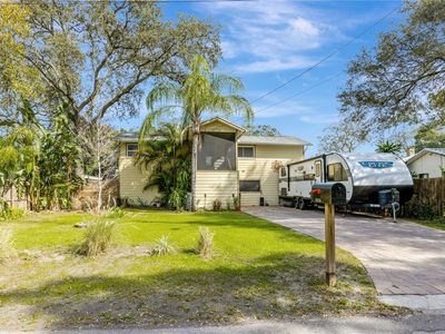 10713 N Oklawaha Ave, Tampa, FL, 33617