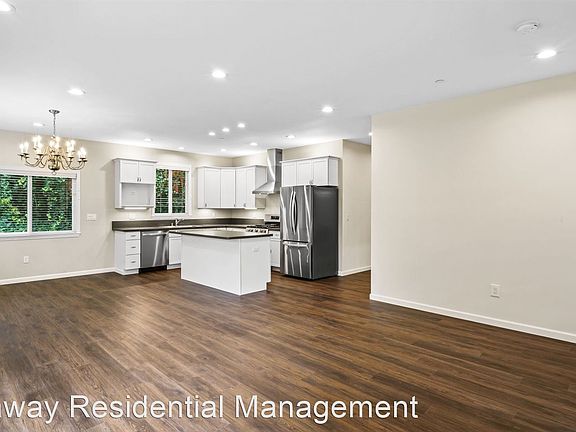 4th image of 379 Barbara Way #A