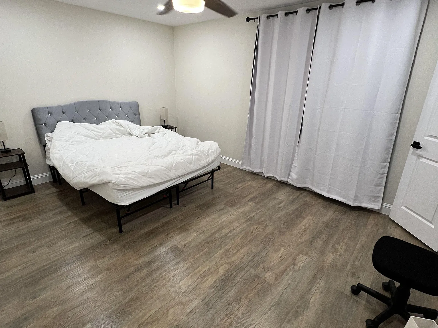 4 bed, 3.0 bath, 2339 sqft, $455 — Photo 1