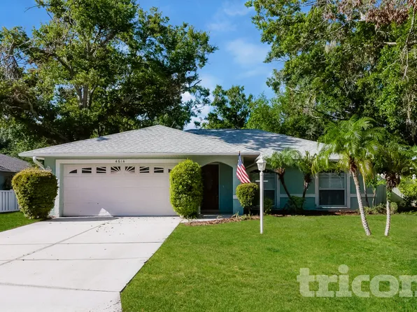 4614 Breezy Pines Blvd, Sarasota, FL 34232