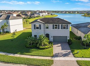 8180 NW Greenbank Cir, Port Saint Lucie, FL 34987