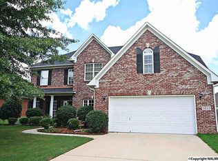 5013 Creekstone Dr SE, Owens Cross Roads, AL 35763