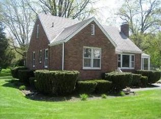 1 Woodland Rd, Beacon, NY 12508